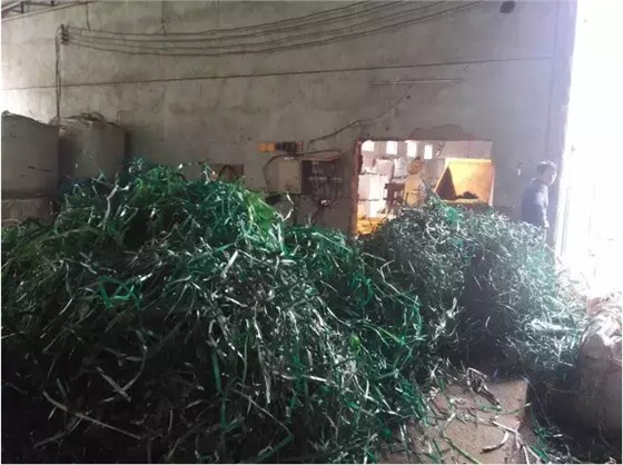 用廢塑料制造毒玩具：您家孩子的玩具安全嗎？3